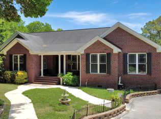 789 Queens Creek Road, Hubert, NC 28539