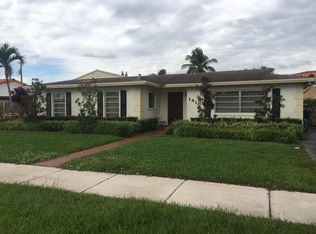 1410 SW 102nd Pl, Miami, FL 33174