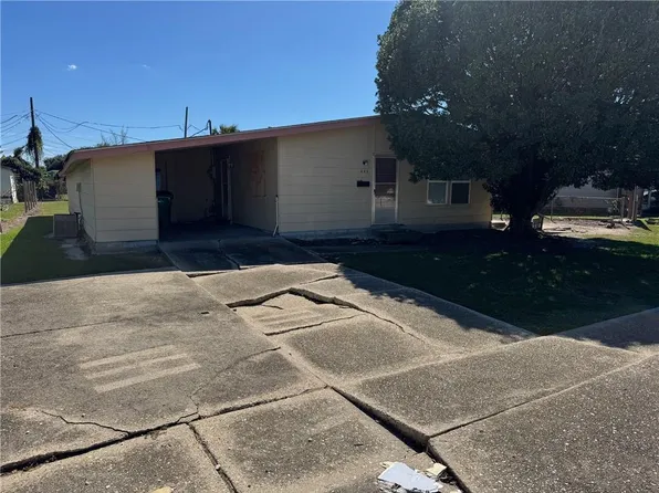 405 Bruce Ave, Gretna, LA 70056