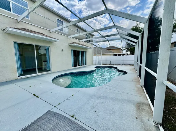11106 Kempton Vista Dr, Riverview, FL 33579