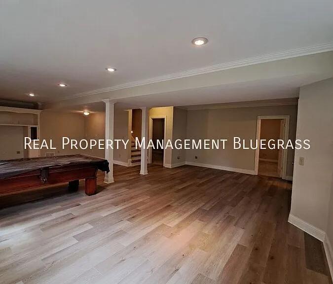 1221 Birmingham Ln — Photo 14