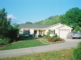 2700 Alice Bell Rd, Knoxville, TN 37917