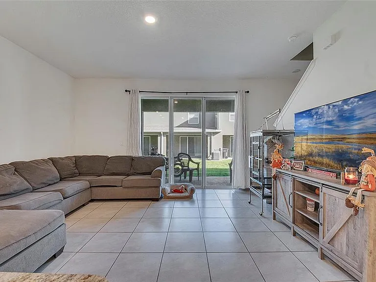 1394 Yellow Finch Dr — Photo 59