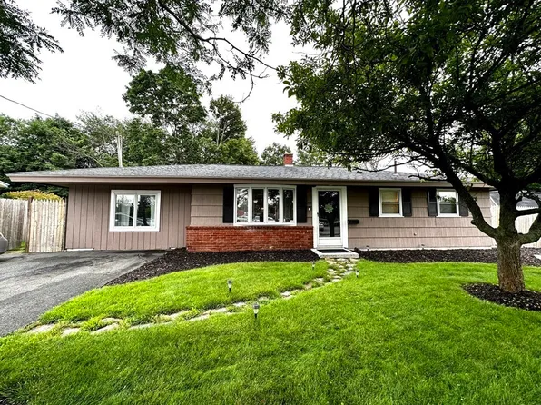 712 N Quincy St, Brockton, MA 02302