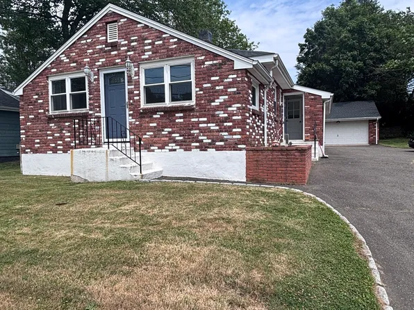 3674 Park Avenue, Bridgeport, CT 06604