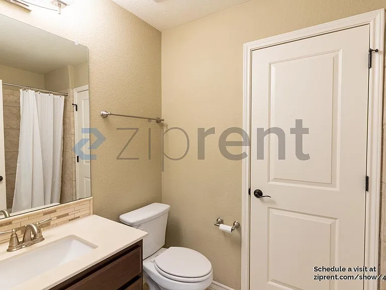 1025 Highknoll Ln — Photo 18