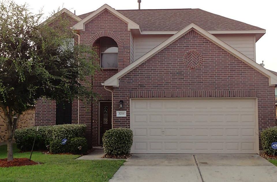 1st image of 2719 Bronwynn Ln
