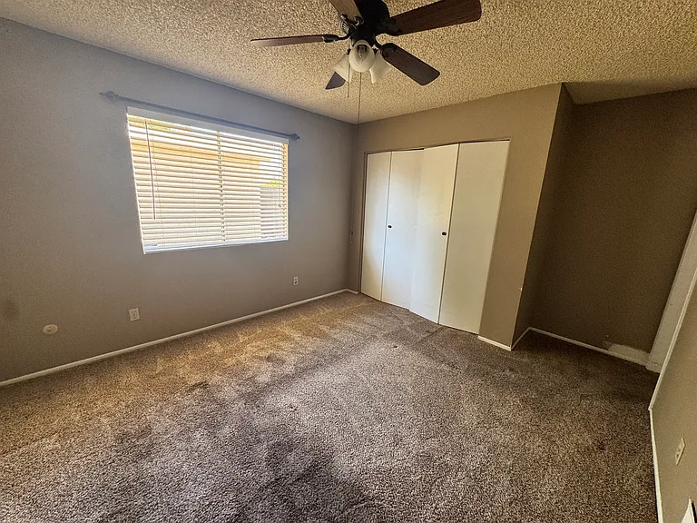 1770 W 25th Ln — Photo 15