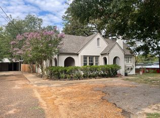 1041 N Pacific St, Mineola, TX 75773