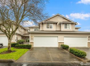 10700 SE 260th Street #E103, Kent, WA 98030