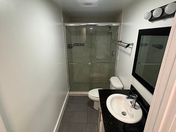 2nd image of 1330 15th St APT 1
