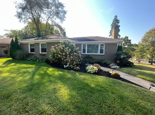 1706 Boston St SE, Grand Rapids, MI