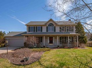 50606 Weeping Willow Run W, Granger, IN