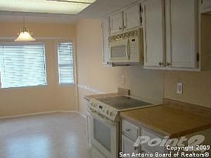 5th image of 14114 Anabella St