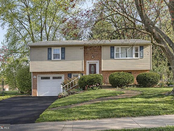3rd image of 3505 Cranmere Ln