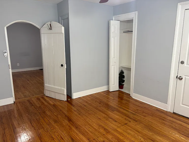512 Chapel St #1R — Photo 6