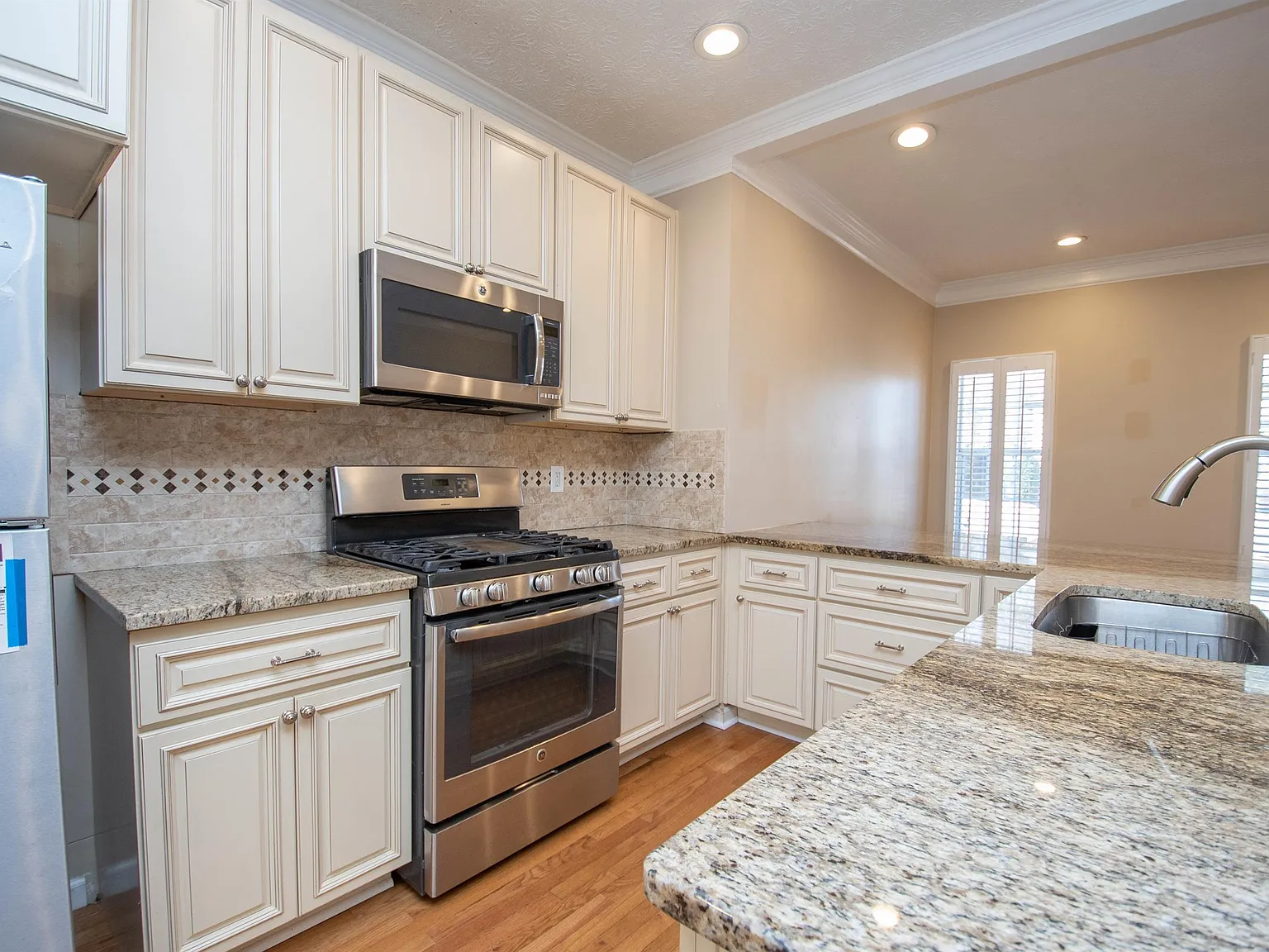 116 Sagamore Lane - 1 — Photo 3