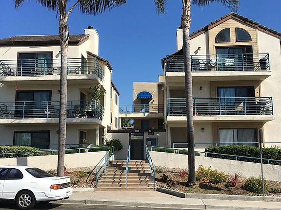2nd image of 2050 Pacific Beach Dr Unit 204
