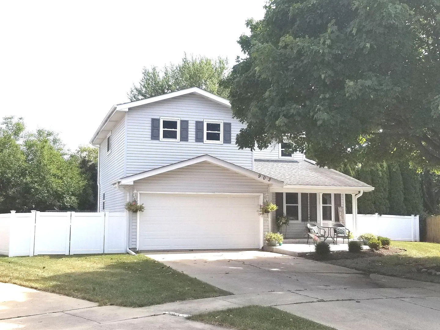903 Cumberland Ct photo 1