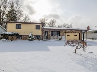 1519 Westwood Dr, Lorain, OH