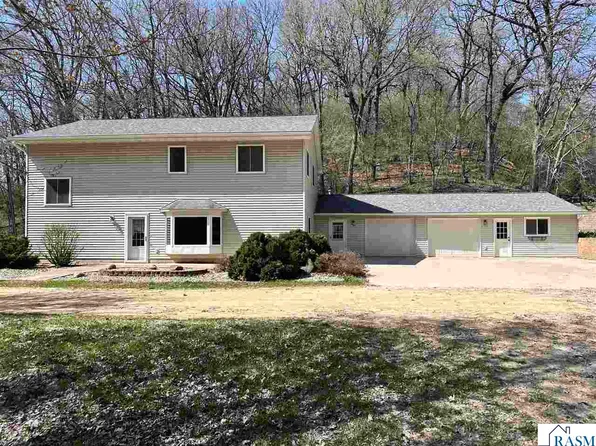23955 Lime Valley Rd, Mankato, MN 56001