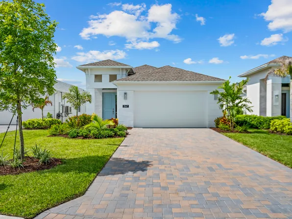 2147 Falls Mnr, Vero Beach, FL 32967