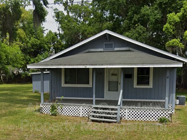 215 Drew St W