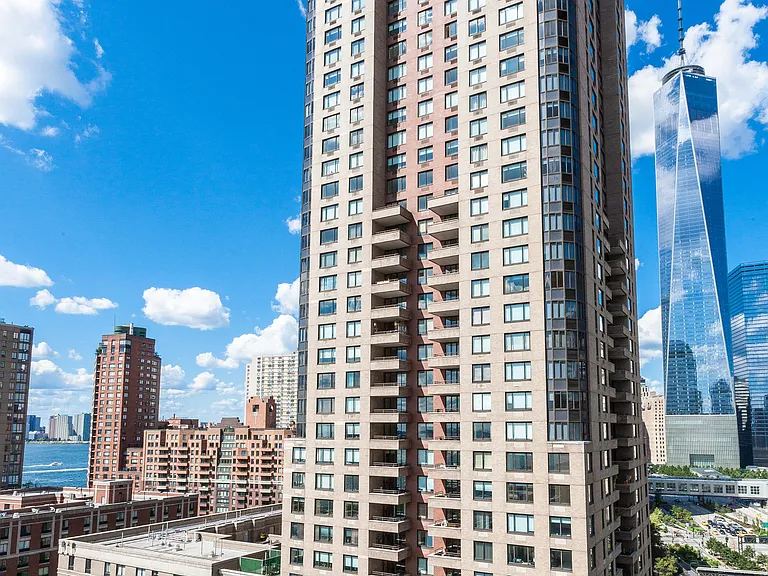 99 Battery Pl #14H — Photo 2