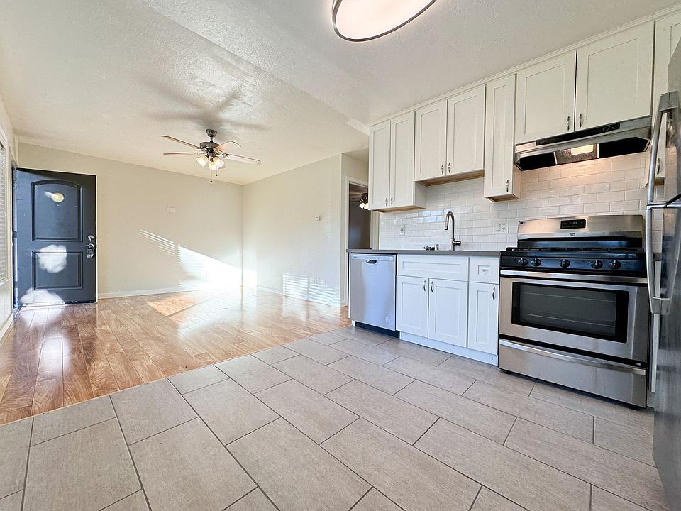 1st image of 350 Dunster Dr APT 14