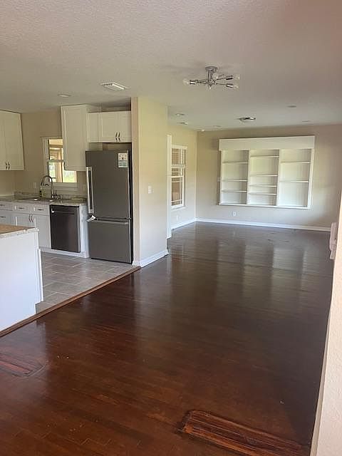 kitchen/family room