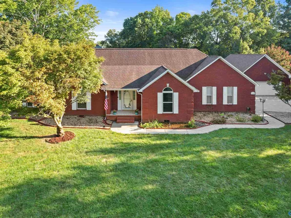 27290 Capshaw Rd, Athens, AL 35613