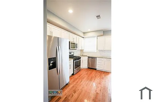 2234 E Oliver St Photo 1
