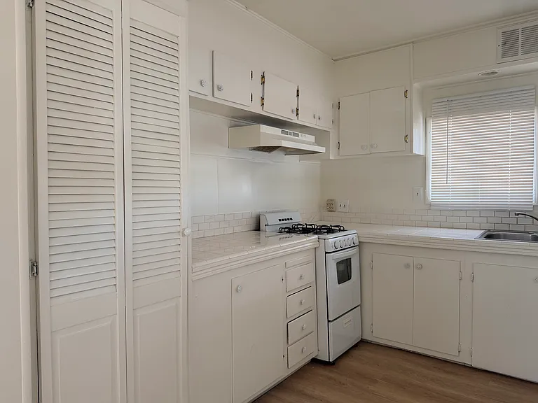 32760 Flagstaff Ave — Photo 1