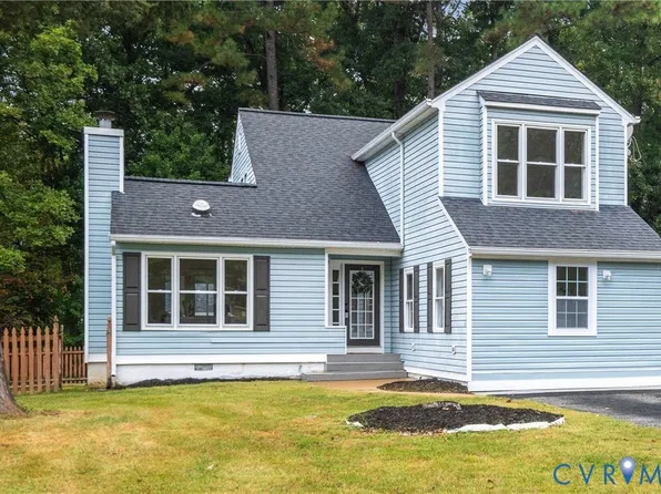 1615 Winters Hill Cir, North Chesterfield, VA 23236