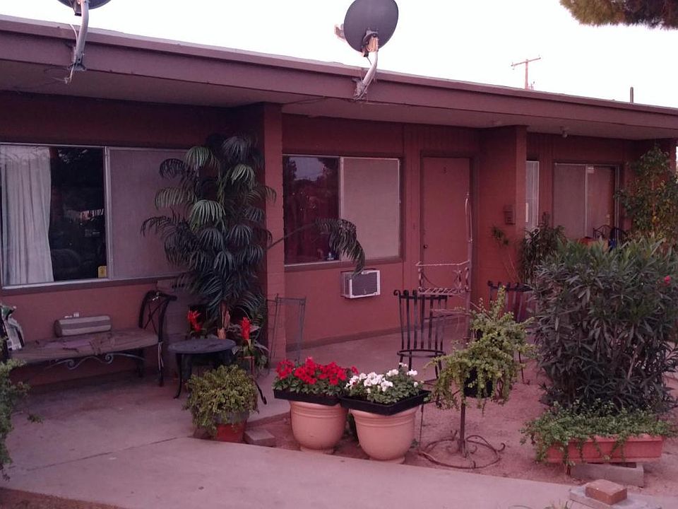 1st image of 661 E Marilyn Ave