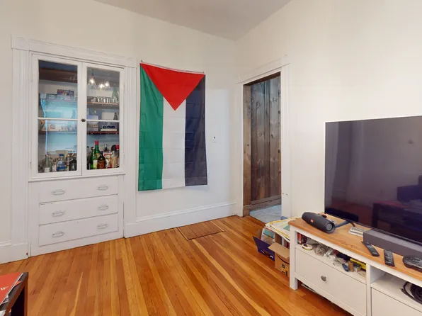 5 Aldie St #1, Allston, MA 02134