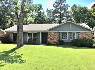 5827 Windsor Dr, Columbus, GA