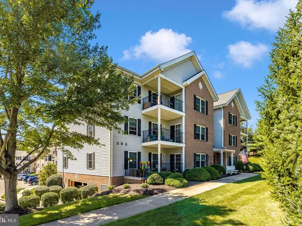 6500 Ridenour Way E APT 2C, Sykesville, MD 21784