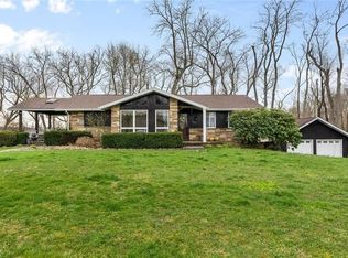 112 Matthew Ln, Carmichaels, PA 15320