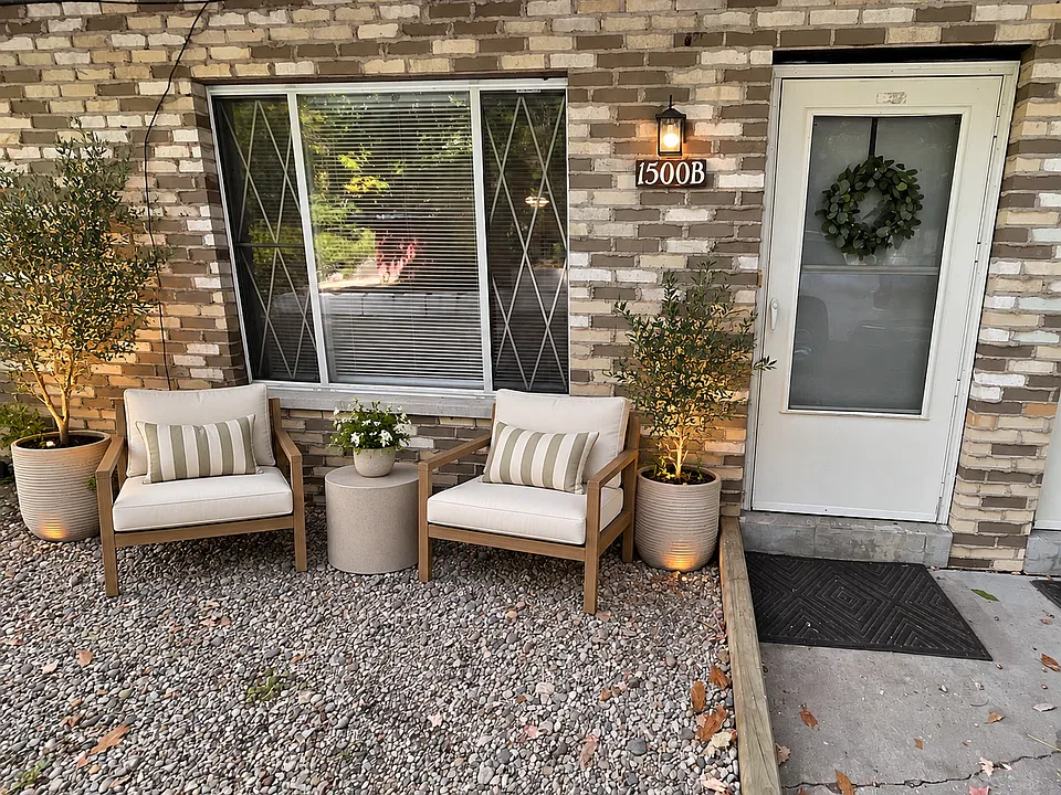 1500 E Terrace View Ln #1500B