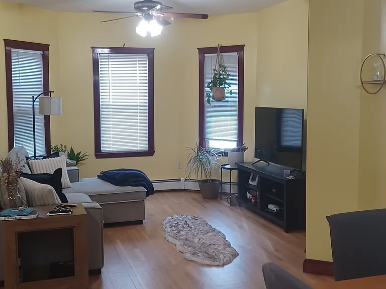 8 Buttonwood St #3 — Photo 73