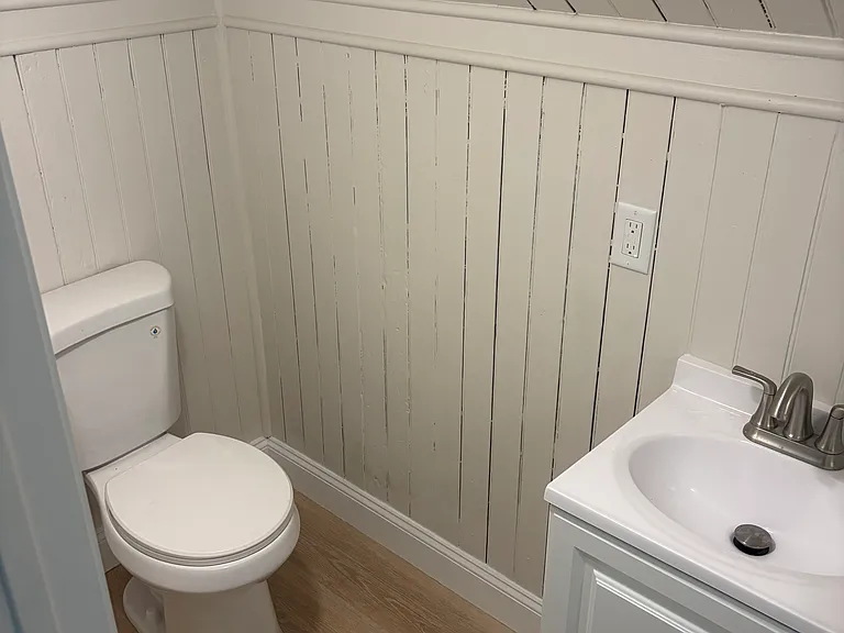 37 Rogers Park Ave #2 — Photo 10