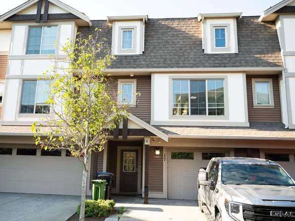45025 Wolfe Rd #17, Chilliwack, BC V2P 7V9