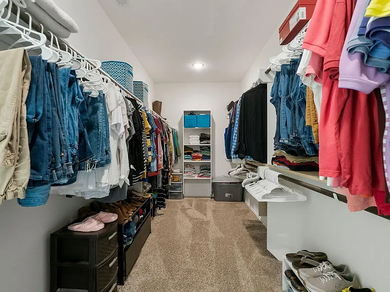 14011 Wolftrap Ln — Photo 27