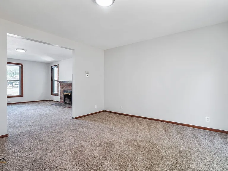 588 Mount Vernon Rd — Photo 17