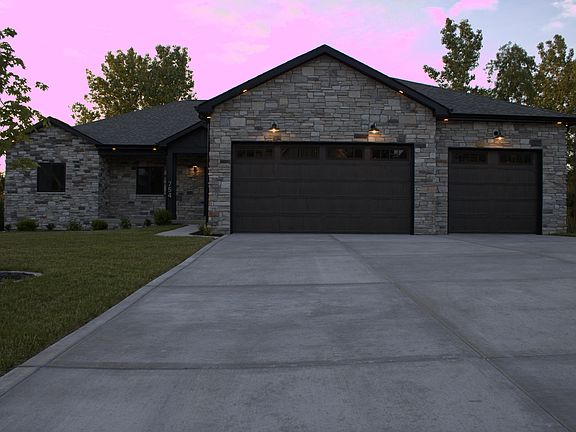 2nd image of 754 Cirque Dr