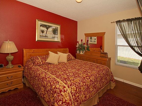 4th image of 8109 Sun Palm Dr