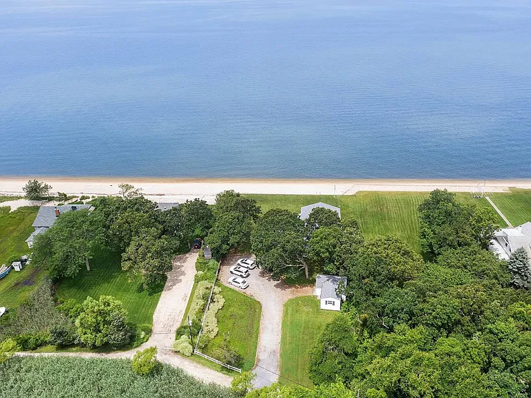 21 Shore Dr — Photo 22