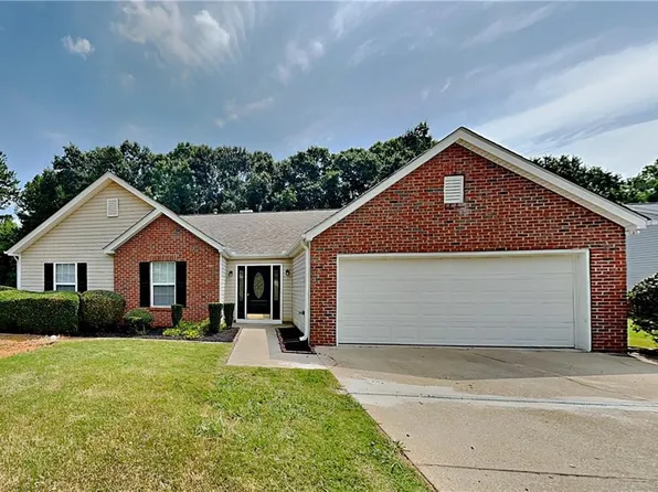 41 Meadow Crest Way, Powder Springs, GA 30127