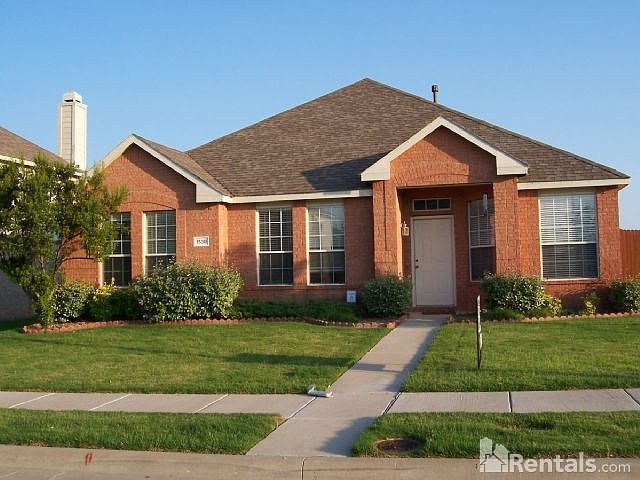 1st image of 1530 Vista Bend Dr